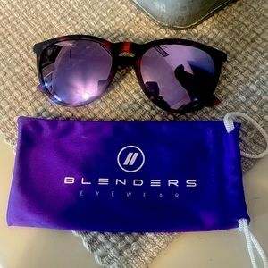 Blenders sunglasses. Brand new